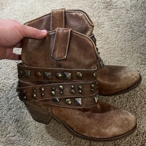 Corral studded boots